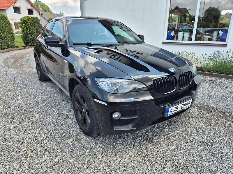 BMW X6 (2013) 3.0 D XDRIVE DPH 180 Kw - fotka 1 z 34