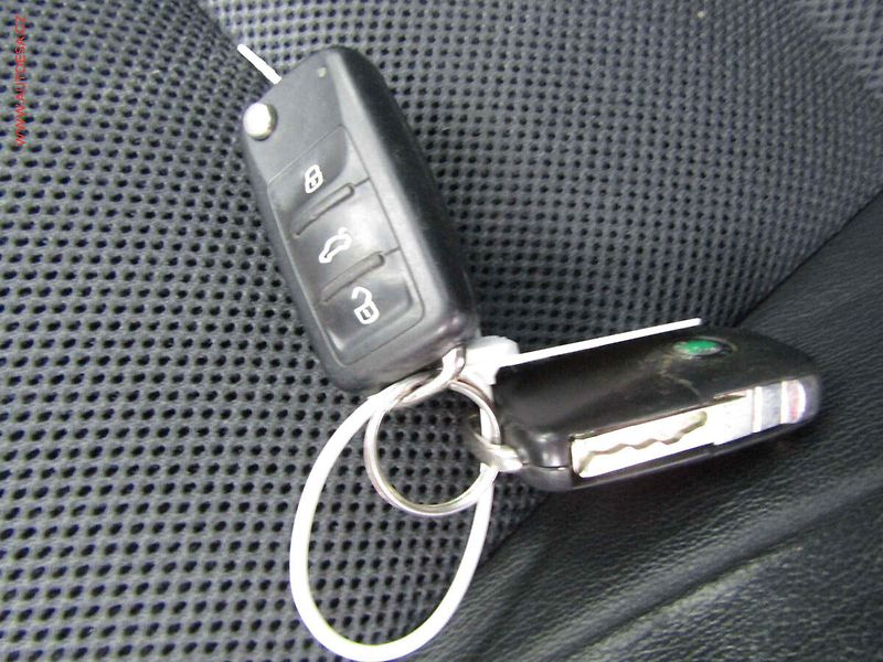 Škoda Octavia (2012) 2.0 TSi, RS, DSG, xenon, TZ - fotka 19 z 19