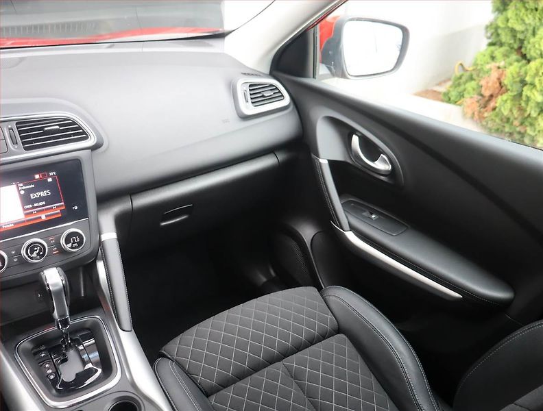 Renault Kadjar (2019) 1.3 TCe, Automat, Kůže, Navi - fotka 8 z 17