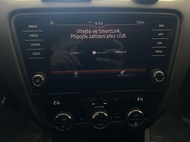 Škoda Octavia 2.0 TDI RS - fotka 12 z 25