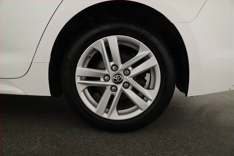 Toyota Corolla (2021) Active 1.8 Hybrid, Automat, ČR - fotka 12 z 19