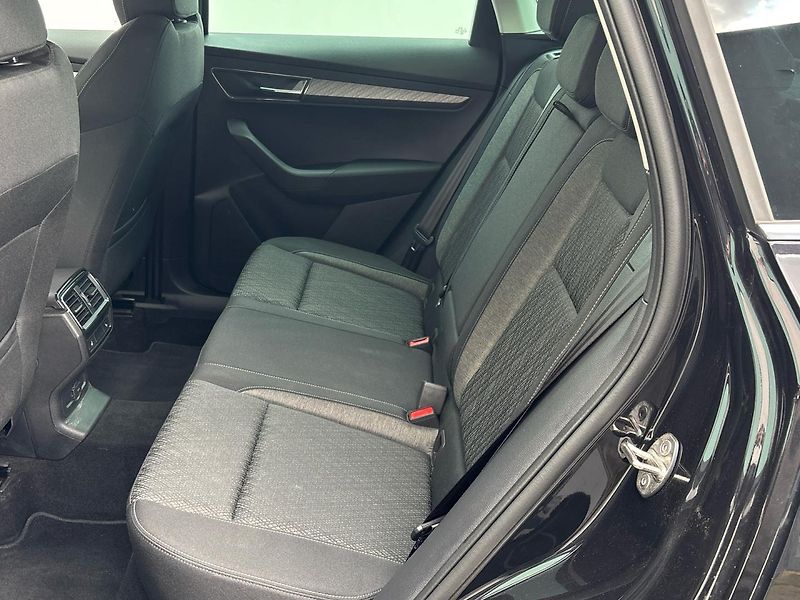 Škoda Karoq Top Selection - fotka 8 z 28