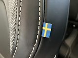 Volvo XC60 B5 AWD Black Edition Plus AT8 - náhled 45