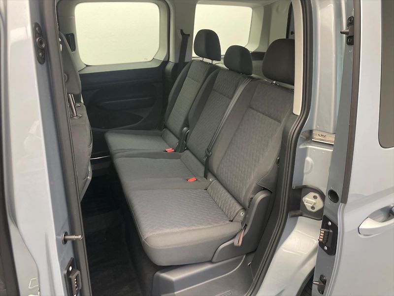 Volkswagen Caddy Life 1,5 TSI PHEV DSG - fotka 12 z 21