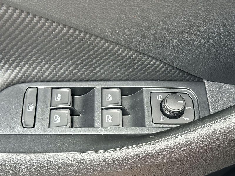 Škoda Kamiq (2026) 1.0 TSI DSG Monte Carlo - fotka 11 z 32