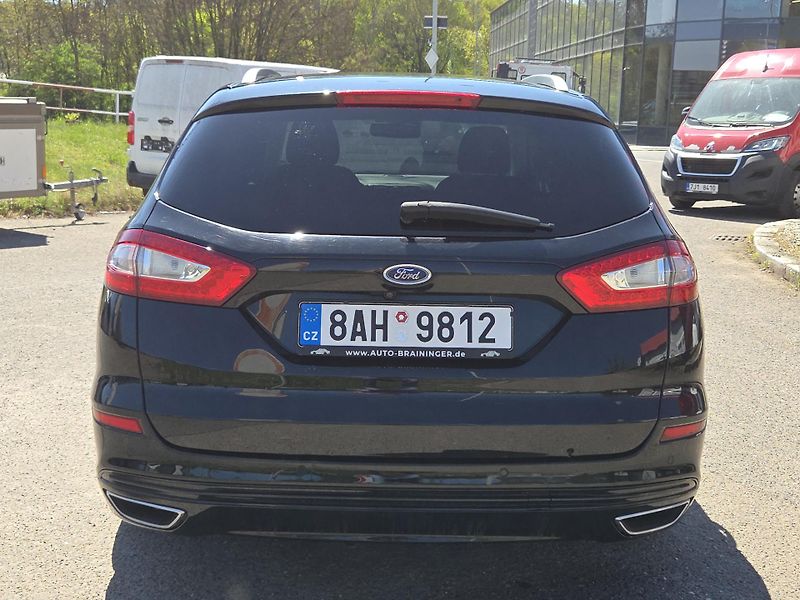 Ford Mondeo (2016) 2,0TDCi 132kw kombi - fotka 5 z 11