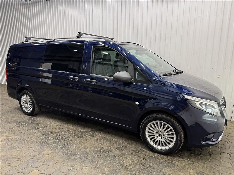 Mercedes-Benz Vito 119CDI 4MATIC MIXTO XL - fotka 11 z 37