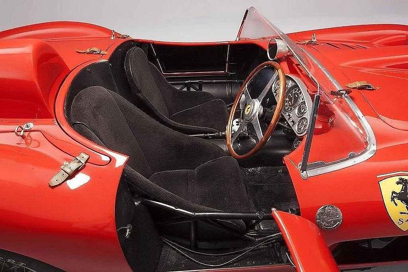 Ferrari 335 S Spider Scaglietti z roku 1957.