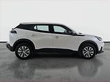 Peugeot 2008 (2023) 1.2 PureTech, ČR,1.maj - náhled 6