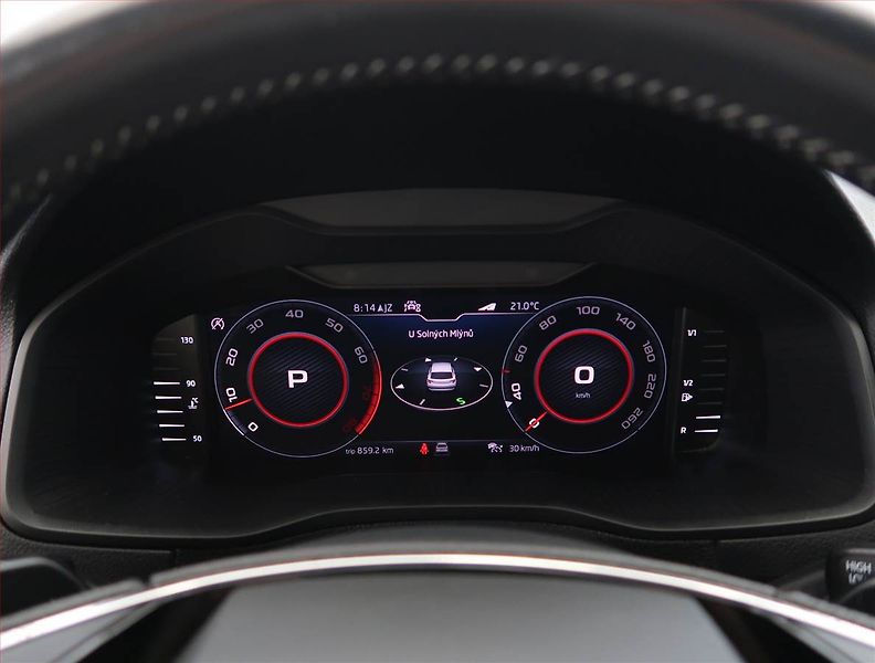 Škoda Karoq (2021) Sportline 1.5 TSI, digi klima - fotka 11 z 28