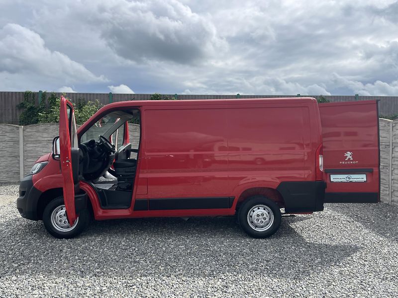 Peugeot Boxer 2.2HDi 120PS CZ DPH REZERVACE! - fotka 116 z 139
