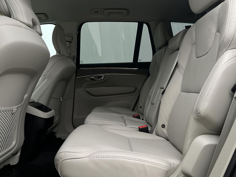 Volvo XC90 B5 AWD BRIGHT PLUS 7 MÍST - fotka 6 z 47