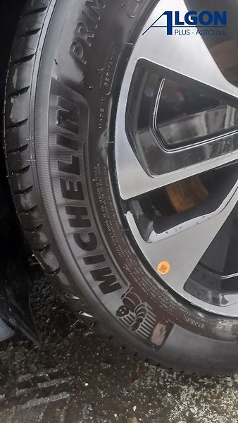 Kia Ceed SW (2025) 1,5 T-GDi SPIN 103kW - fotka 20 z 21