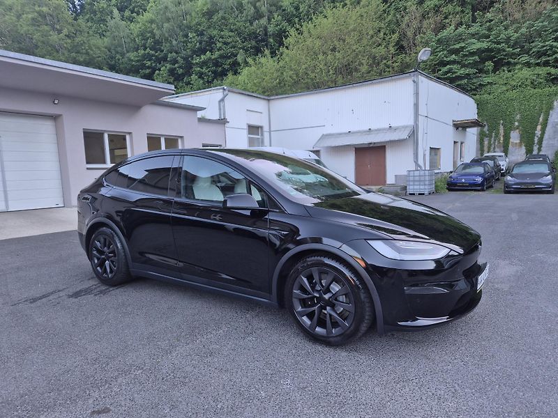 Tesla Model X 100kwH PLAID 750kw TZ - fotka 3 z 48