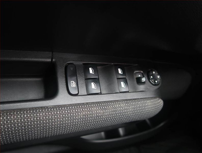 Citroën C3 Aircross (2018) 1.2 PureTech, Automat - fotka 15 z 15