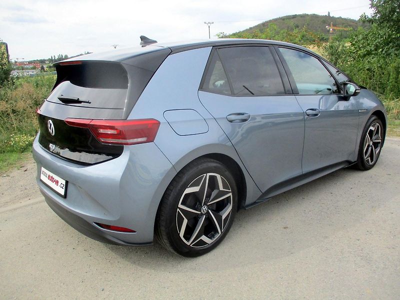 Volkswagen ID.3 MAX PRO PERFORM 150kW TEP.ČERP - fotka 6 z 49