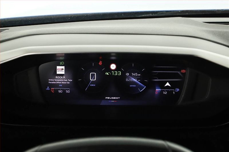 Peugeot 308 (2022) 1.2 PureTech, ČR,1.maj - fotka 8 z 16