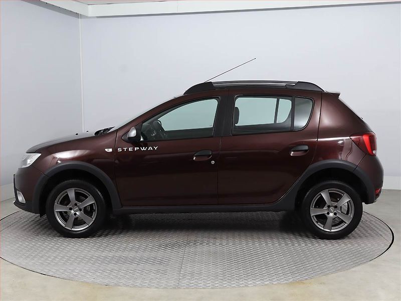 Dacia Sandero (2017) Stepway 1.5 dCi, Navi - fotka 3 z 16