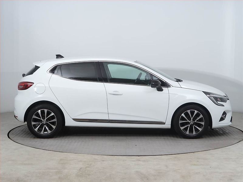 Renault Clio (2023) 1.0 TCe, ČR,1.maj, Serv.kniha - fotka 6 z 13