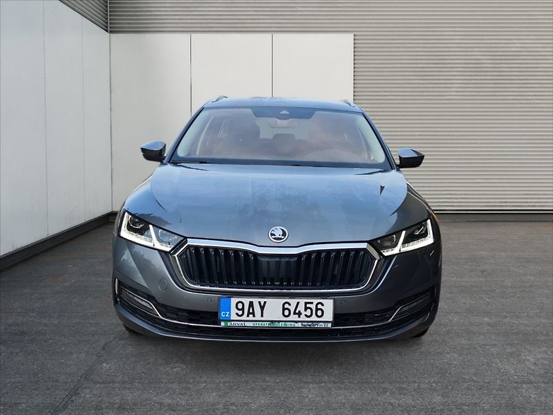 Škoda Octavia 2,0 TDI 110 Style DSG - fotka 3 z 11