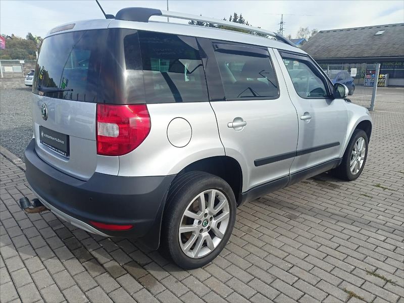 Škoda Yeti 2,0   2.0 TDI 4x4 - fotka 3 z 12