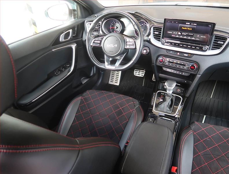 Kia Pro_Ceed (2022) GT-Line 1.5 T-GDI - fotka 7 z 19