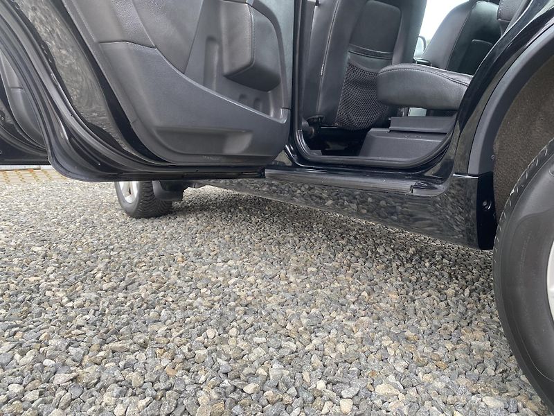 Volvo XC90 2.5TDi D5 200PS 7M 196000KM 1A - fotka 101 z 161