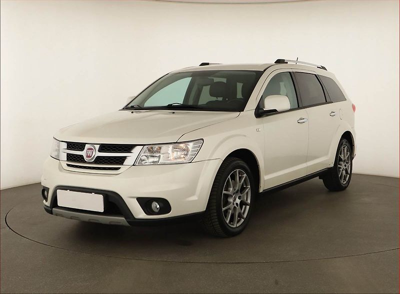 Fiat Freemont (2012) 2.0 MultiJet, 4X4, Automat - fotka 2 z 16