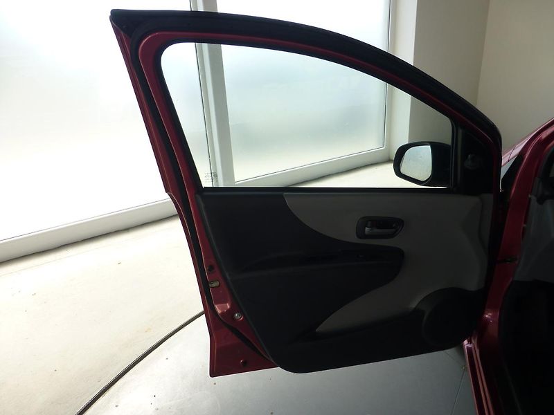 Suzuki Alto (2010) 1,0-50KW**KLIMATIZACE - fotka 9 z 24