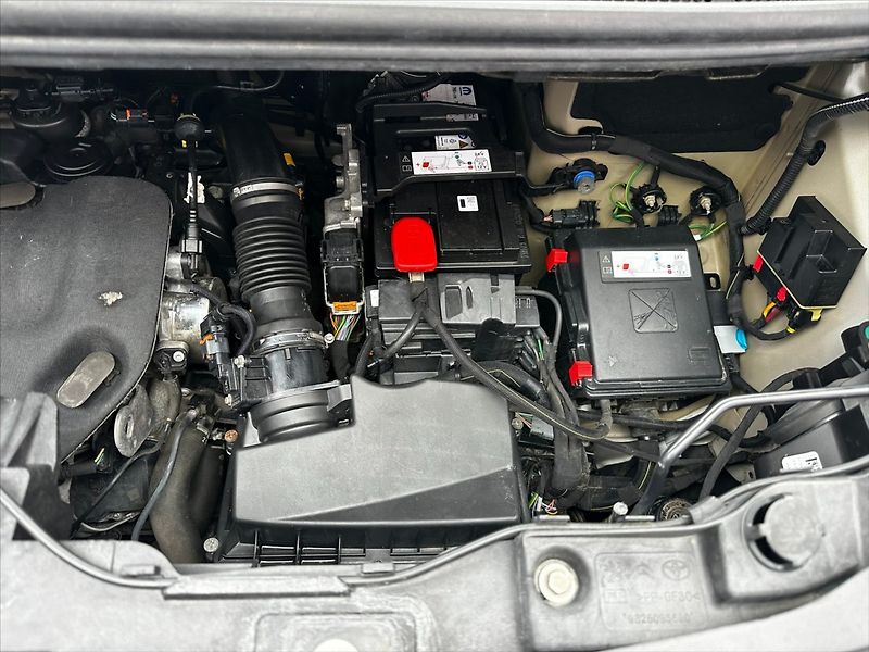 Toyota ProAce 2,0 D-4D 130kW-8AT-L1-CZ-DPH! - fotka 44 z 48