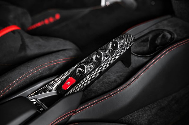 Ferrari Ostatní CZ*Karbon*TOP - fotka 18 z 32