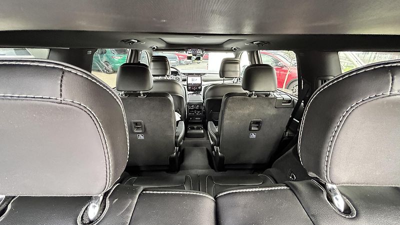 Jeep Grand Cherokee 5.7Hemi V8 L - fotka 12 z 16