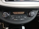 Toyota Yaris 1,3 1.33 VVT-i Trend,ČR,kamera - náhled 24