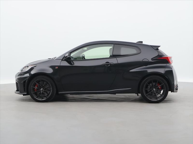 Toyota Yaris 1,6 Turbo 206kW GR Dynamic 4WD - fotka 11 z 12