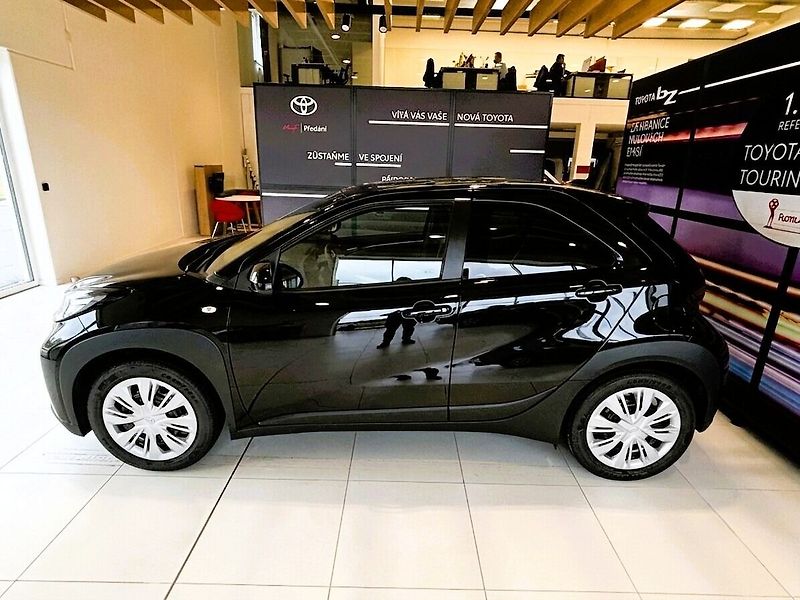 Toyota Aygo 1,5   X Active 2026 - fotka 4 z 8