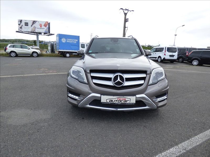 Mercedes-Benz GLK 2,1 220CDI,4Matic,AMG,7G,Bi-Xe - fotka 8 z 77