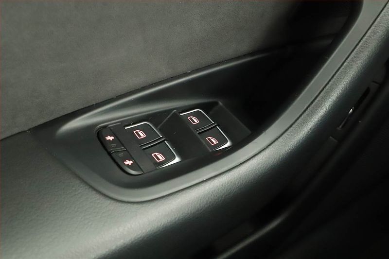 Audi A6 (2019) S line 3.0 TDI - fotka 10 z 18