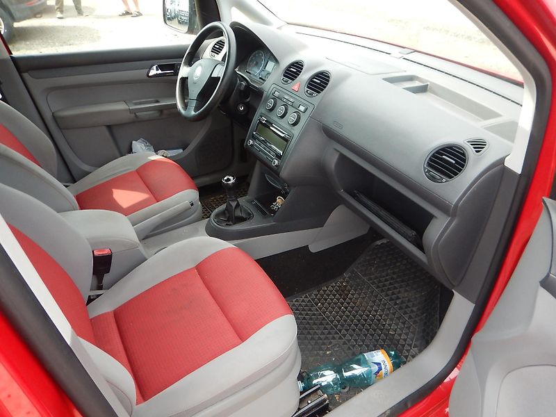 Volkswagen Caddy 1.6i, DIGIKLIMA - fotka 14 z 20