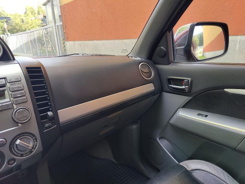 Ford Ranger 3,0 TDCi 4WD / automat / - fotka 28 z 29