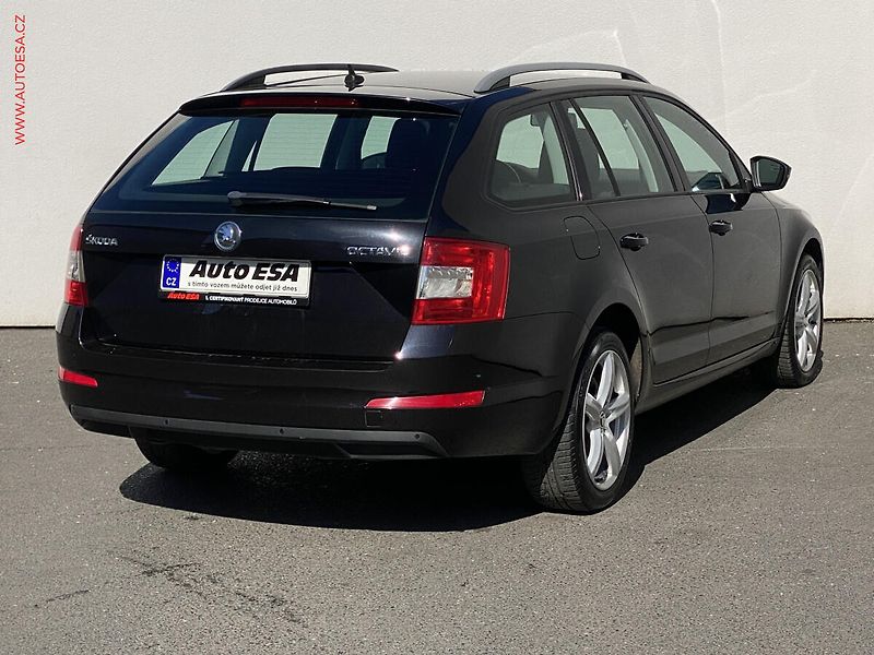 Škoda Octavia (2014) 2.0 TDi, Ambition - fotka 4 z 18