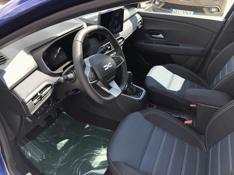Dacia Sandero (2026) Journey Eco-G 120 Pobočka Ostr - fotka 6 z 8