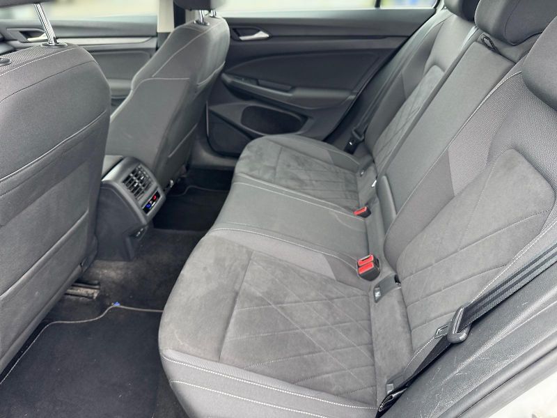 Volkswagen Golf Variant (2022) STYLE 2.0TDI 110kW CZ DPH - fotka 8 z 11