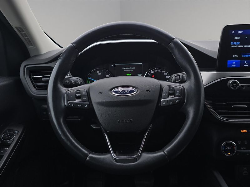 Ford Kuga (2020) Titanium 2.5 PHEV 165kW, Serv. - fotka 10 z 28