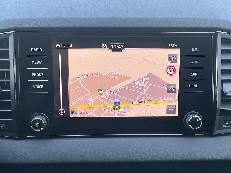 Škoda Karoq (2025) Sportline 1.5TSi 110kW 7°autom - fotka 23 z 33