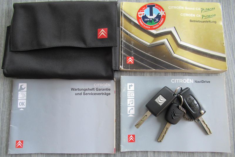 Citroën C4 Picasso 1.6 HDi Aut. Klima - fotka 22 z 22