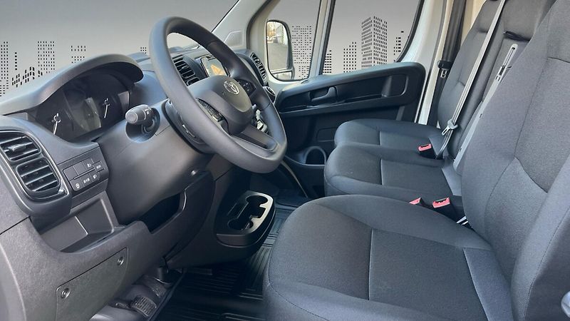 Toyota Proace Max Panel VAN L4H3 5D - 2.2 Diesel - fotka 5 z 6