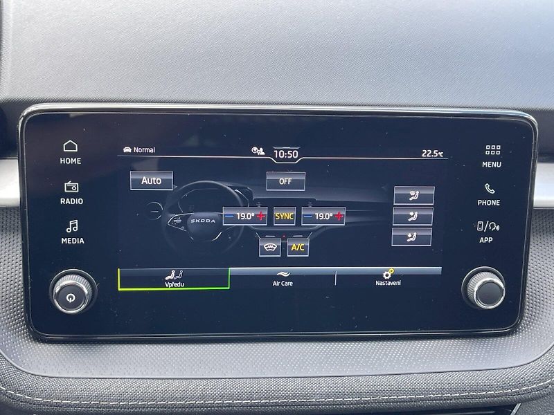 Škoda Fabia (2025) 1.0 TSI 70kW Top Selection - fotka 20 z 34