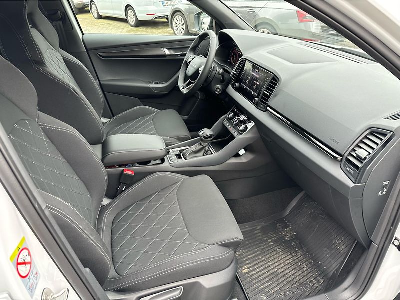 Škoda Karoq Sportline 2,0 TDI 110 kW A7F - fotka 19 z 23