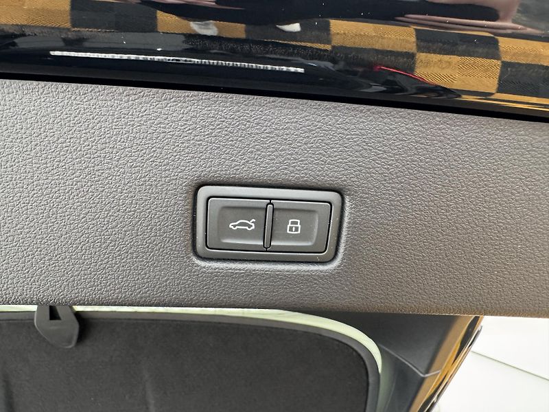 Audi A7 2.0*45Tfsi*195kw* - fotka 15 z 38