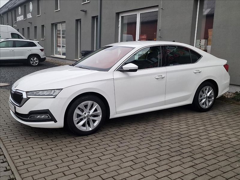 Škoda Octavia 2.0 TDI Style,původ ČR,1.Maj. - fotka 6 z 50